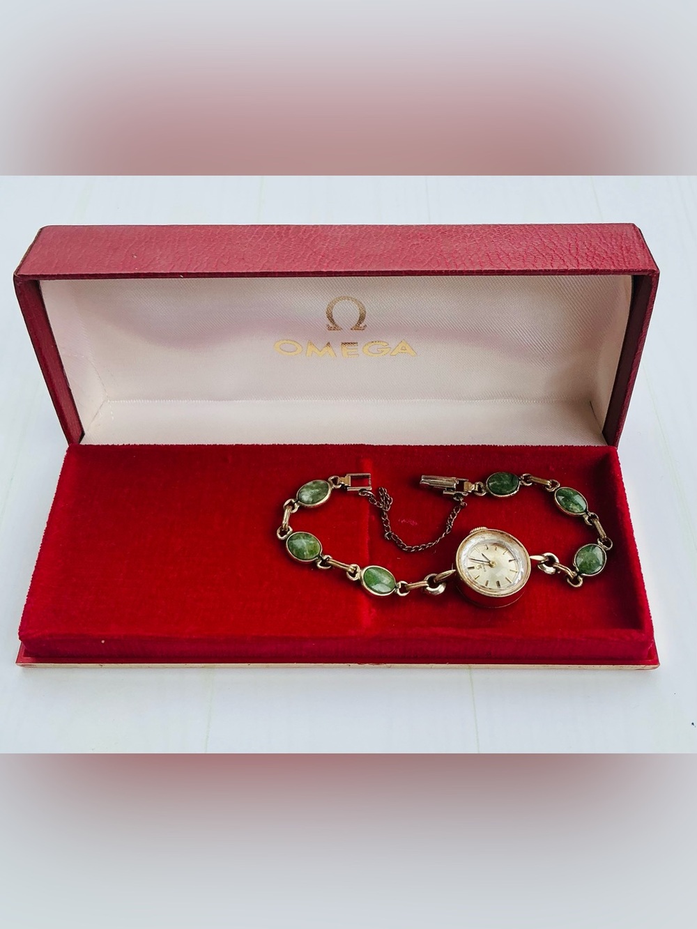 Vintage Omega Ladies Watch ❤️